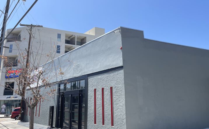 Pictures of Retail, Office property located at 5153 West Adams Boulevard, Los Angeles, CA 90016 for lease - image #1