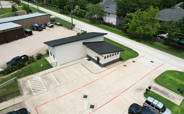 Pictures of Office property located at 17523 Chaseloch Street, Spring, TX 77379 for lease - image #1