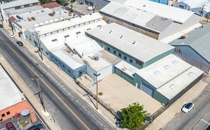 Pictures of Industrial property located at 2049-2053 E 38th St., Vernon, CA 90058 for lease - image #1