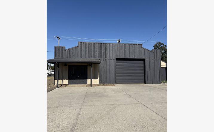 Pictures of Retail, Industrial property located at 22020 Old 44 Dr, Palo Cedro, CA 96073 for lease - image #1