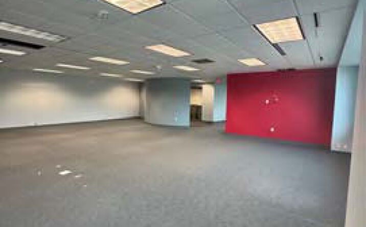 Pictures of Office property located at 20750 Civic Center Dr, Southfield, MI 48076 for lease - image #1