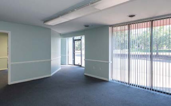 Pictures of Office property located at 10465 Dow Gil Road, Ashland, VA 23005 for lease - image #1