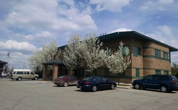 Pictures of Office property located at 3587 Henry Street 100A/B/200, Muskegon, MI 49441 for lease - image #1