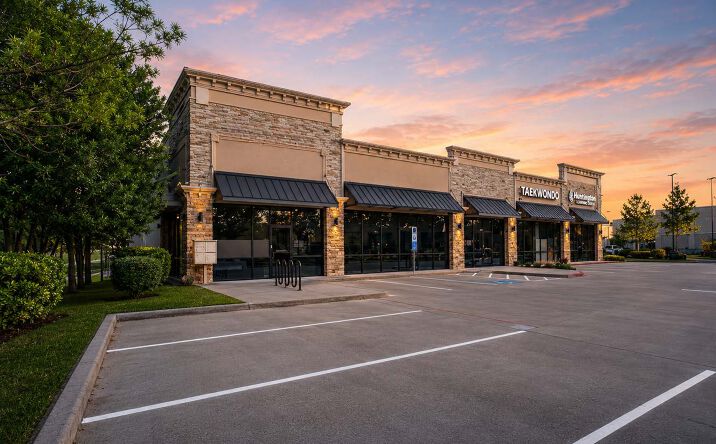 Pictures of Retail property located at 27278 Cinco Ranch Blvd, Katy, TX 77497 for lease - image #1