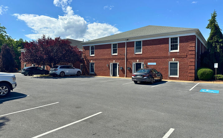 Pictures of Office property located at 560 Neff Ave Suite 700, Harrisonburg, VA 22801-3749 for lease - image #1