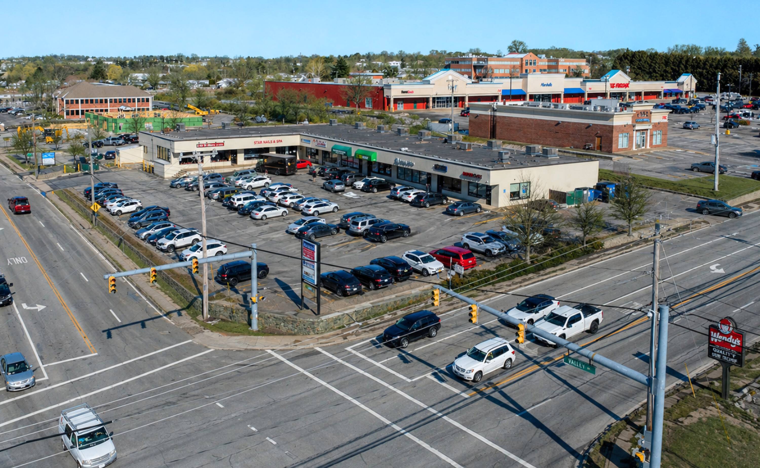 238 E Main Rd, Middletown, RI 02842