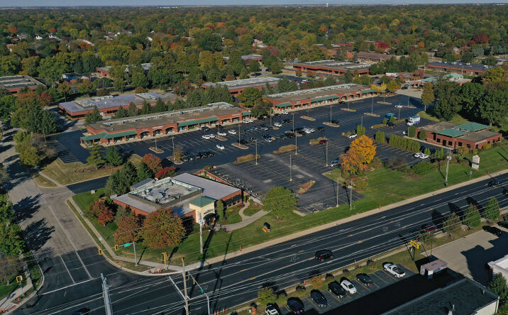 Pictures of Retail property located at 2131-2229 S Neil Street, Champaign, IL 61820 for lease - image #1