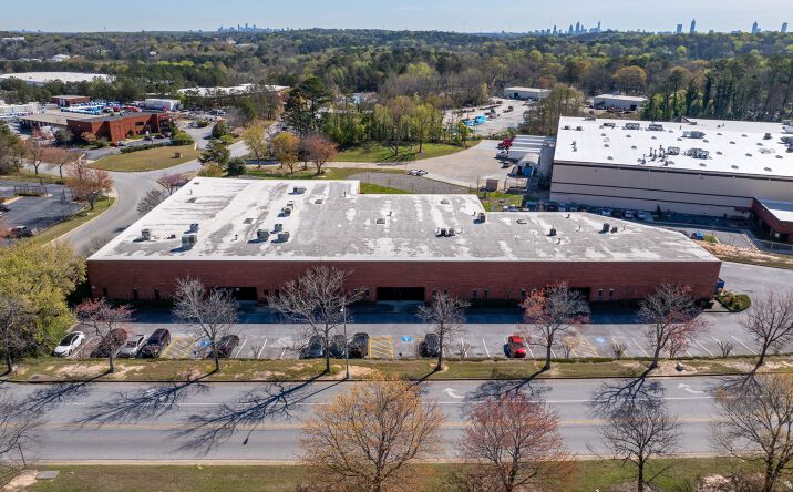 Pictures of Industrial property located at 3471 Atlanta Industrial Parkway Northwest, Atlanta, GA 30331 for lease - image #1