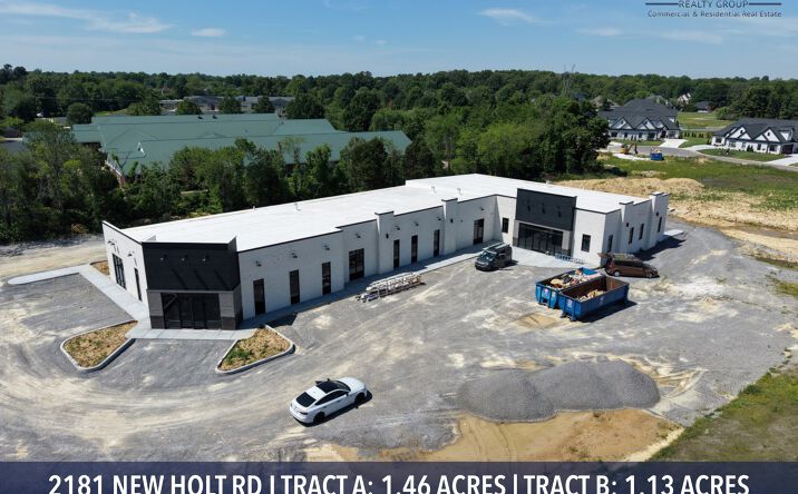 Pictures of Office property located at 2181 New Holt Rd, Paducah, KY 42001 for lease - image #1