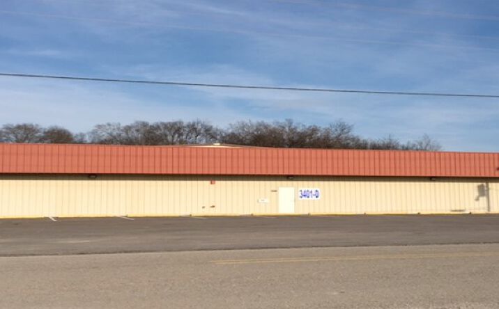 Pictures of Office, Industrial property located at 3401-D Highway 20, Decatur, AL 35601 for lease - image #1