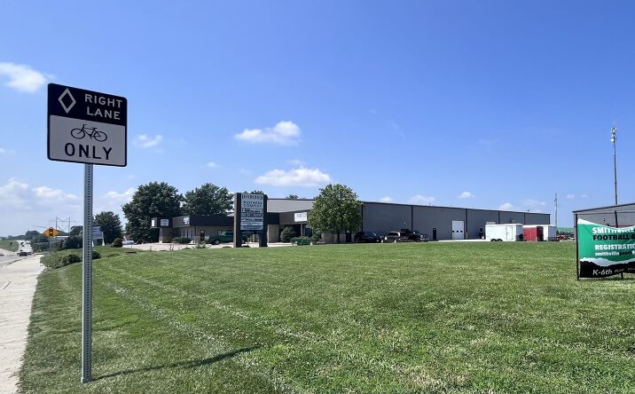 Pictures of Retail, Office, Industrial property located at 1500 S Us Highway 169, Smithville, MO 64089 for lease - image #1