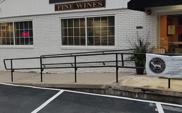 Pictures of Retail property located at 135 Westboro road, Grafton, MA 01536 for lease - image #1