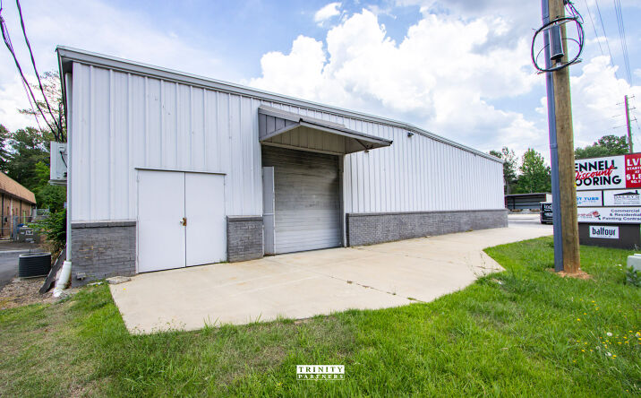 Pictures of Retail, Office, Industrial property located at 7620 Woodrow St., Irmo, SC 29063 for lease - image #1