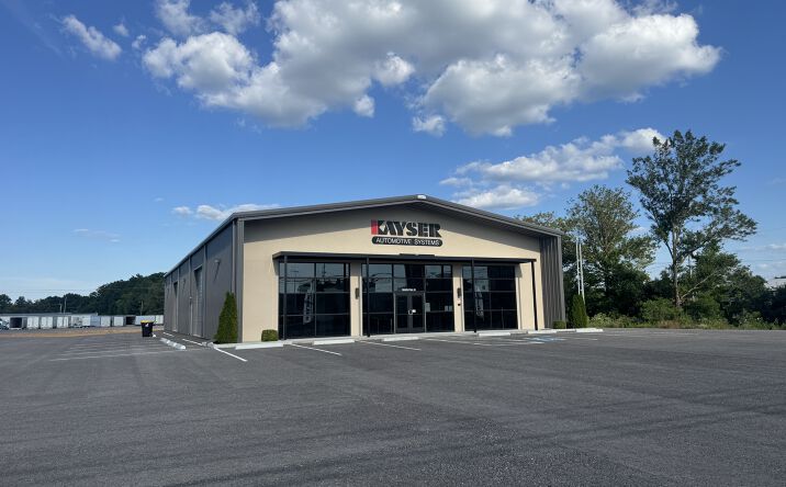 Pictures of Industrial property located at 306 INDUSTRIAL RD, MURRAY, KY 42071 for lease - image #1