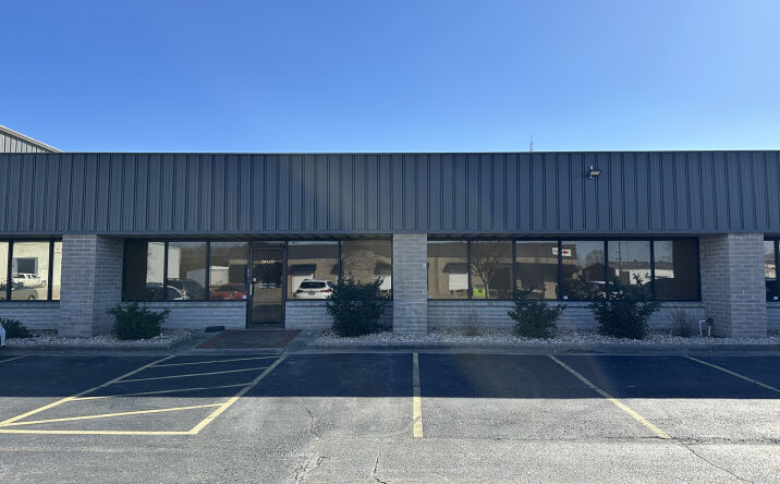 Pictures of Office, Industrial property located at 3042 East Elm Street, Springfield, MO 65802 for lease - image #1