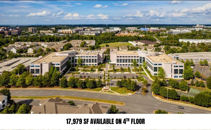 Pictures of Office property located at 13861 Sunrise Valley Drive, Herndon, VA 20171 for lease - image #1