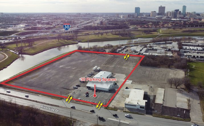 Pictures of Industrial property located at 1720 Riverside Dr., Fort Worth, TX 76111 for lease - image #1