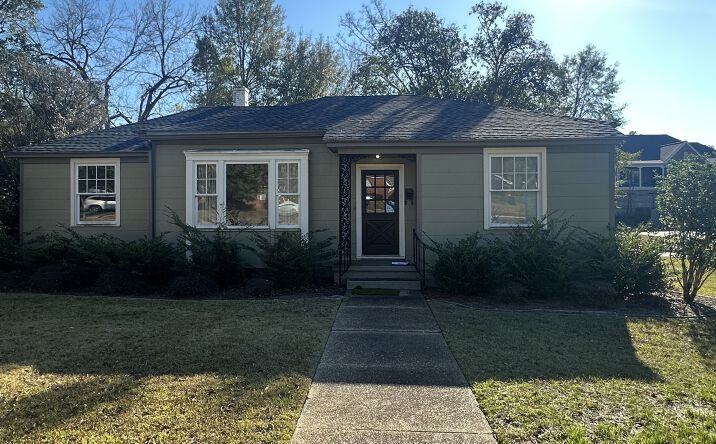 Pictures of Retail, Office property located at 1669 West Main Street, Dothan, AL 36301 for lease - image #1