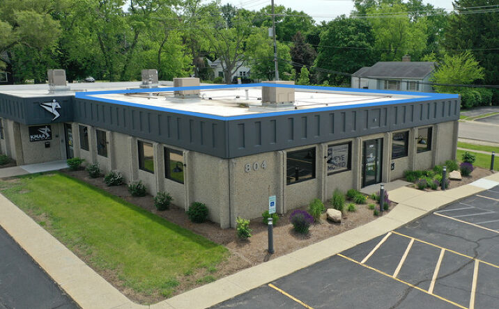 Pictures of Retail, Office property located at 804 Front Street, McHenry, IL 60050 for lease - image #1