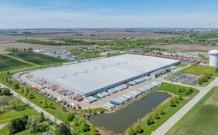 Pictures of Industrial property located at 3095 Corporate Dr, DeKalb, IL 60115-8681 for lease - image #1