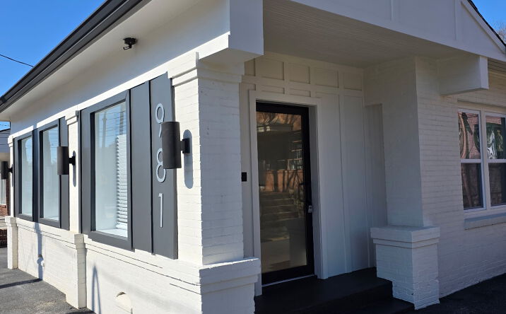 Pictures of Office property located at 981 Martin Luther King Junior Drive Southwest, Atlanta, GA 30314 for lease - image #1