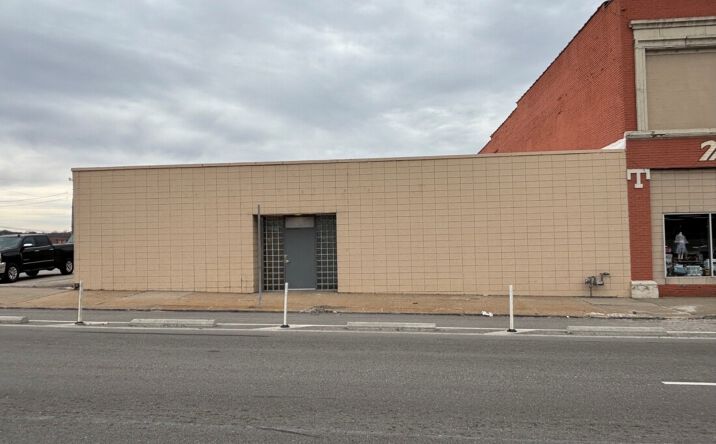 Pictures of Office, Industrial property located at 1013 East Truman Road, KCMO, MO 64106 for lease - image #1