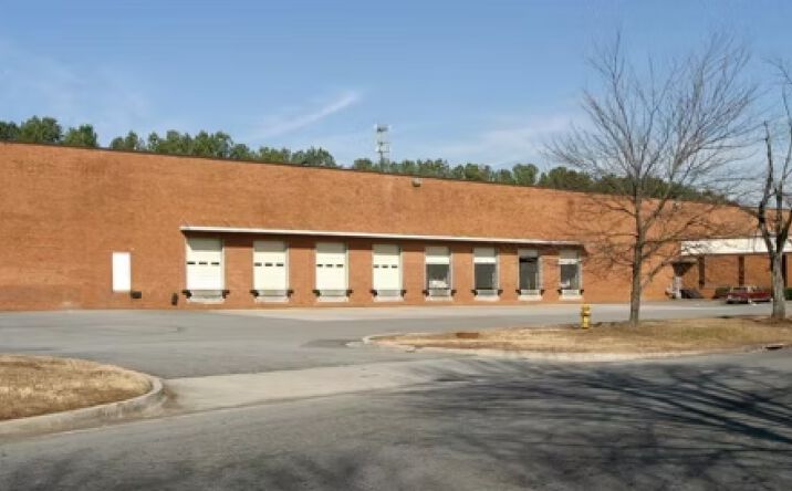 Pictures of Industrial property located at 3029 Bankers Industrial Dr, Atlanta, GA 30360 for lease - image #1