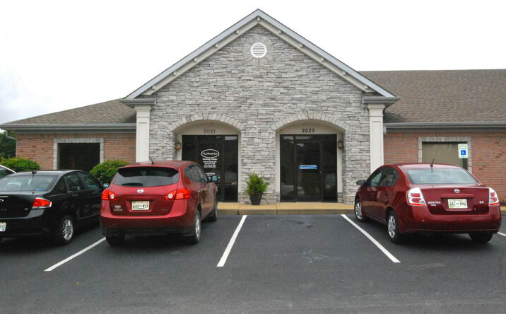 Pictures of Office property located at 2023 Greystone Square, Jackson, TN 38305 for lease - image #1