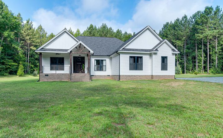 Pictures of Retail, Land, Special Purpose property located at 10262 UNITED STATES HWY 64 E, STALEY, NC 27355 for lease - image #1