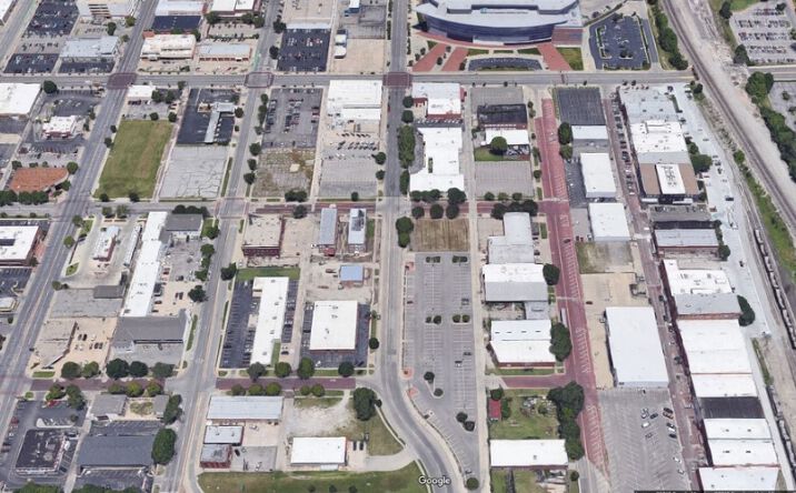 Pictures of Retail, Land property located at 436 S. Topeka, Wichita, KS 67202 for lease - image #1