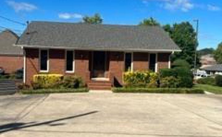Pictures of Office property located at 109 Stonewall Street, Cartersville, GA 30120 for lease - image #1