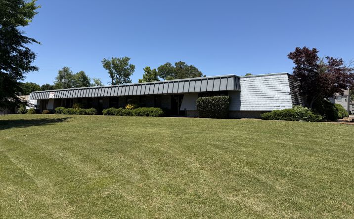Pictures of Office property located at 4770 CROMWELL AVE, MEMPHIS, TN 38118 for lease - image #1