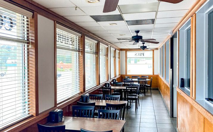 Pictures of Retail, Restaurant property located at 1490 Chestnut Street, Orangeburg, SC 29115 for lease - image #1