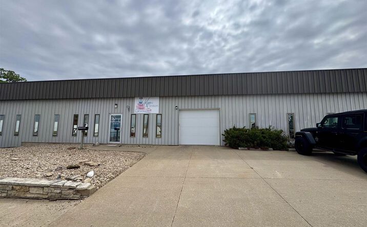 Pictures of Retail, Office property located at 109 Adams Street Southeast, Cascade, IA 52033 for lease - image #1