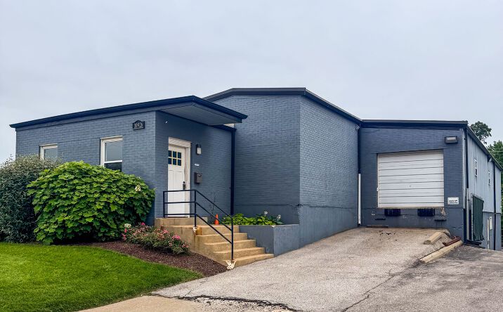 Pictures of Industrial property located at 10926 Lin Valle Dr, Green Park, MO 63123 for lease - image #1