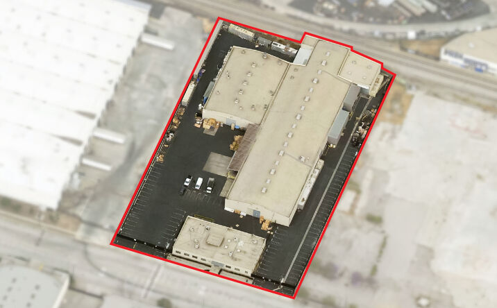 Pictures of Industrial property located at 2501 S Malt Ave, Commerce, CA 90040 for lease - image #1