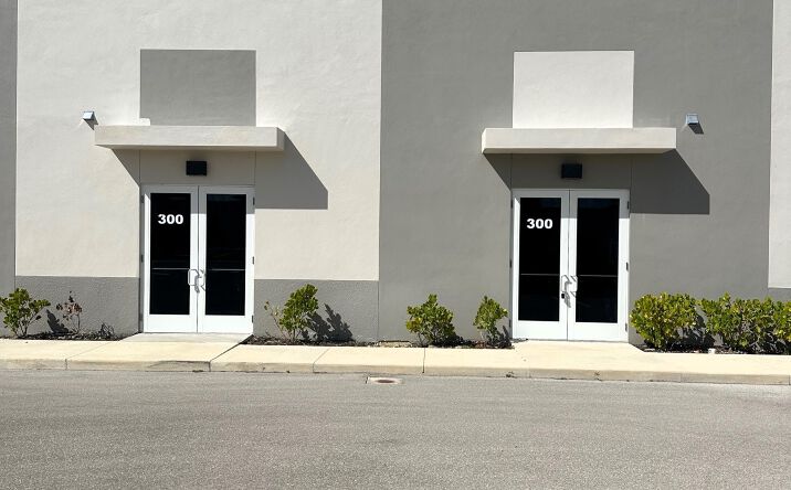 Pictures of Retail, Industrial property located at 12270 ITEC PARK DR, FORT MYERS, FL 33913-9968 for lease - image #1