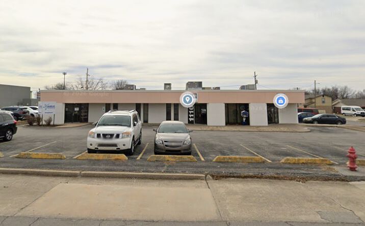 Pictures of Retail, Office property located at 1118 Southwest A Avenue, Lawton, OK 73501 for lease - image #1