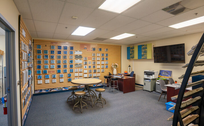 Pictures of Retail, Office property located at 28524 Constellation Rd, Valencia, CA 91355 for lease - image #1