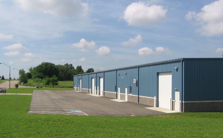 Pictures of Industrial property located at 2029 Venture Circle SE, Massillon, OH 44646 for lease - image #1