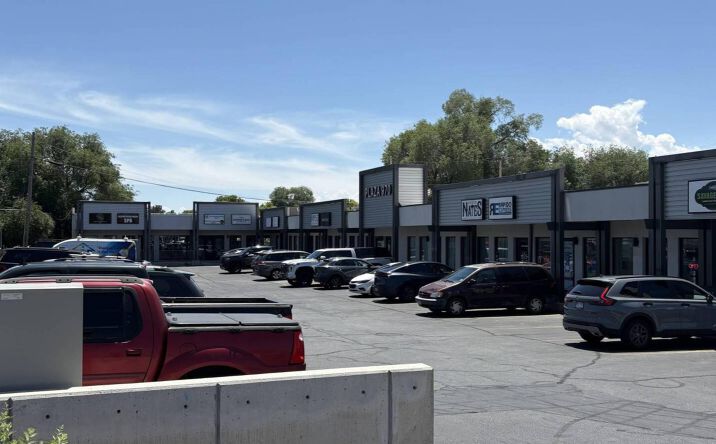 Pictures of Retail, Office, Restaurant property located at 970 East 3300 South, Millcreek, UT 84106 for lease - image #1