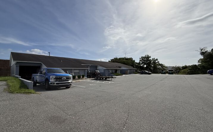 Pictures of Retail, Industrial property located at 3703 Northeast 36th Avenue, Ocala, FL 34479 for lease - image #1