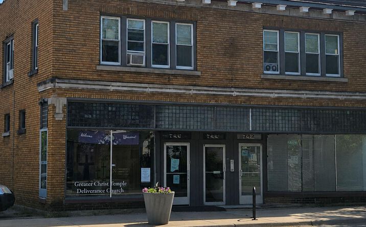 Pictures of Retail property located at 742 M.L.K. Jr St SE, Grand Rapids, MI 49507 for lease - image #1