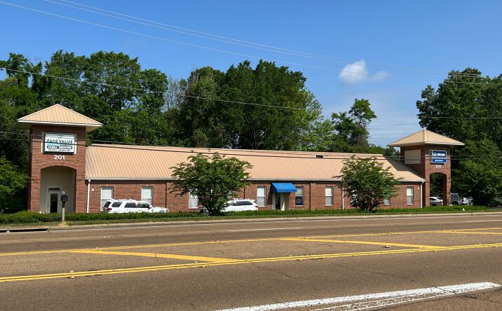 Pictures of Office property located at 201 HWY 51, RIDGELAND, MS 39157 for lease - image #1