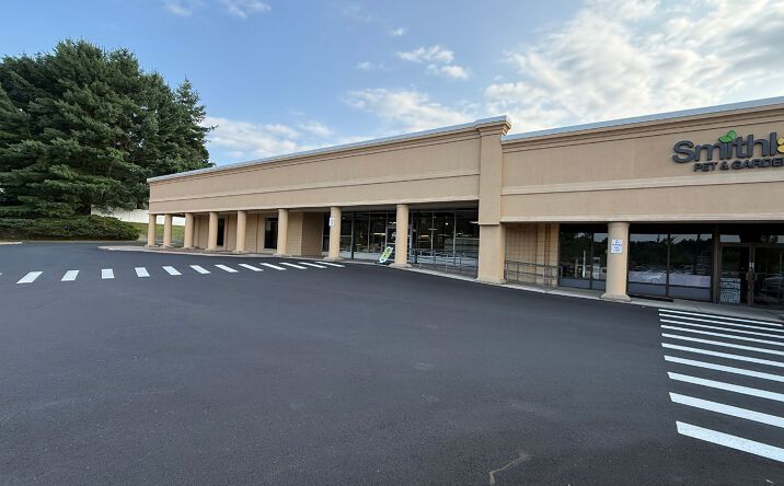Pictures of Retail property located at 136 N King St, Northampton, MA 01060 for lease - image #1