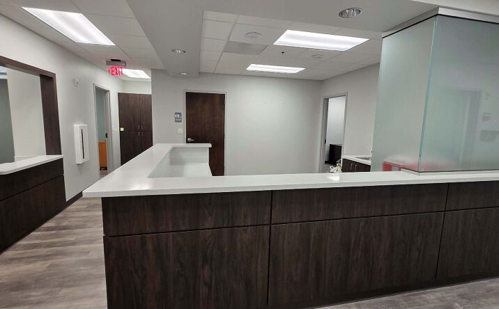 Pictures of Office property located at 5555 Peachtree Dunwoody Rd NE, Atlanta, GA 30342 for lease - image #1