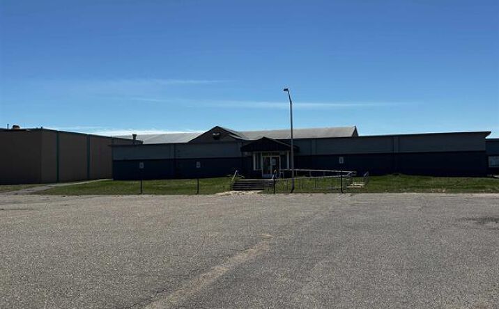Pictures of Retail, Industrial property located at 420 5th St, Romulus, MI 49841 for lease - image #1