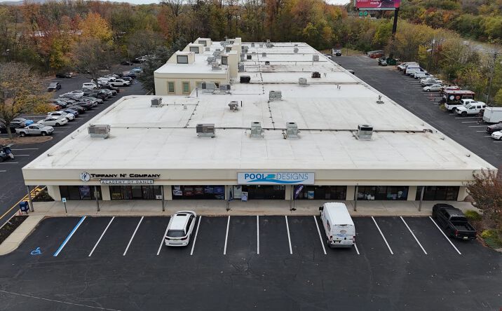 Pictures of Retail, Office, Special Purpose property located at 127 U.S. 206, Hamilton Township, NJ 08610 for lease - image #1