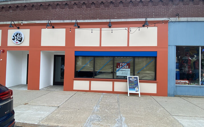 Pictures of Retail, Office, Restaurant property located at 50 North Main Street, Rochester, NH 03867 for lease - image #1