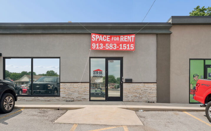 Pictures of Retail, Office property located at 7809 Shawnee Mission Parkway, Mission, KS 66202 for lease - image #1